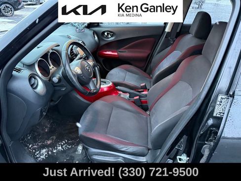 Used 2015 Nissan Juke SV image 11