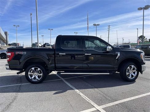 Used 2022 Ford F150 Lariat image 2
