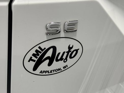 Used 2024 Volkswagen Atlas SE image 6