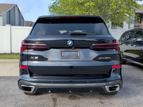 Used 2024 BMW X5 xDrive50e w/ Executive Package AWD/4WD image 8