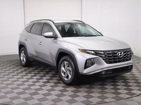 Used 2022 Hyundai Tucson SEL w/ Winter Package image 3