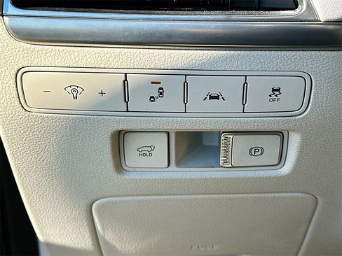 Used 2020 Hyundai Palisade Limited image 10