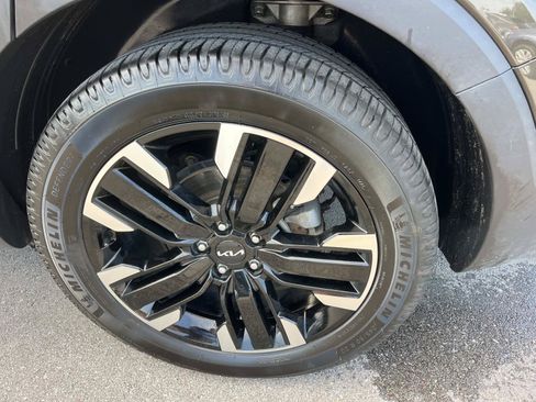 Used 2023 Kia Telluride SX Prestige AWD/4WD image 11