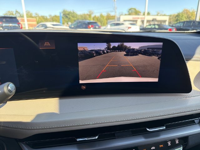 Certified 2024 Cadillac XT4 Luxury w/ Cold Weather Package AWD/4WD image 15