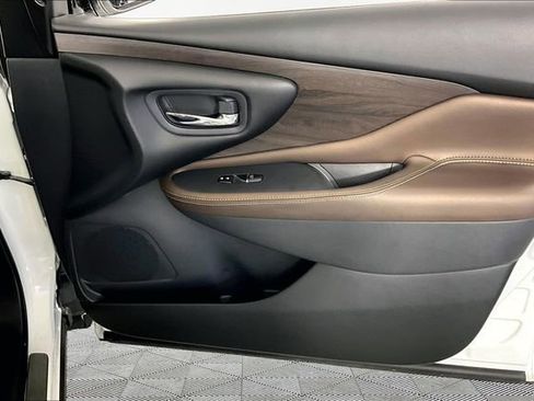 Used 2023 Nissan Murano Platinum w/ Cargo Package FWD image 26