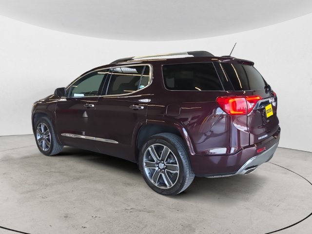 Used 2017 GMC Acadia Denali AWD/4WD image 7