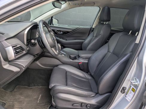 Used 2023 Subaru Outback Limited XT AWD/4WD image 21