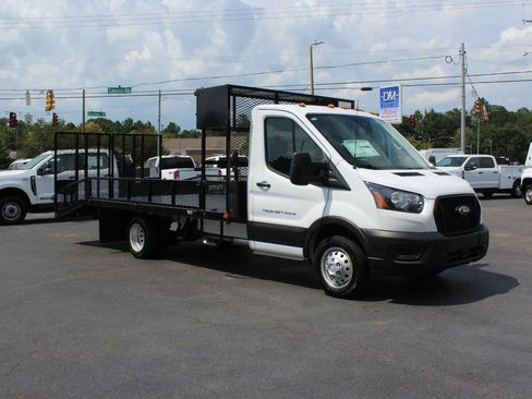 Used 2023 Ford Transit 350 DRW RWD image 8