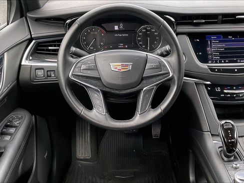 Used 2020 Cadillac XT5 Premium Luxury AWD/4WD image 5