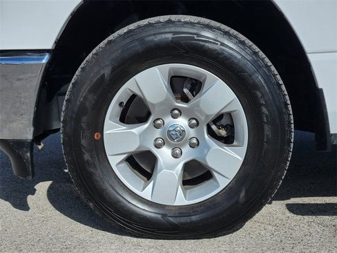 Used 2024 RAM 1500 Big Horn image 12