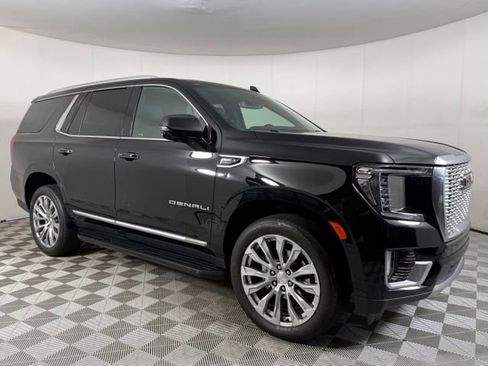 Used 2024 GMC Yukon Denali RWD image 13