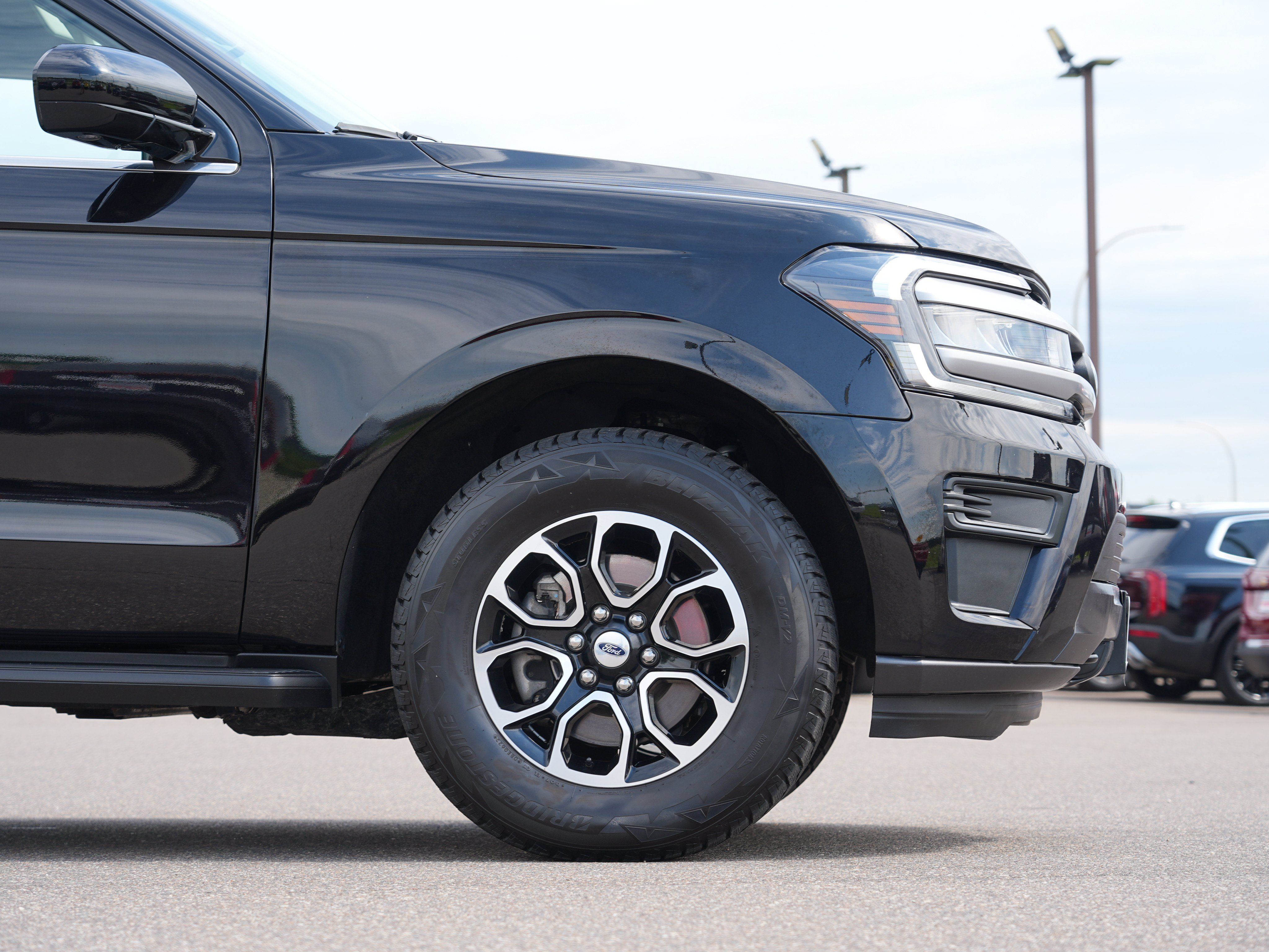Used 2022 Ford Expedition XLT AWD/4WD image 11