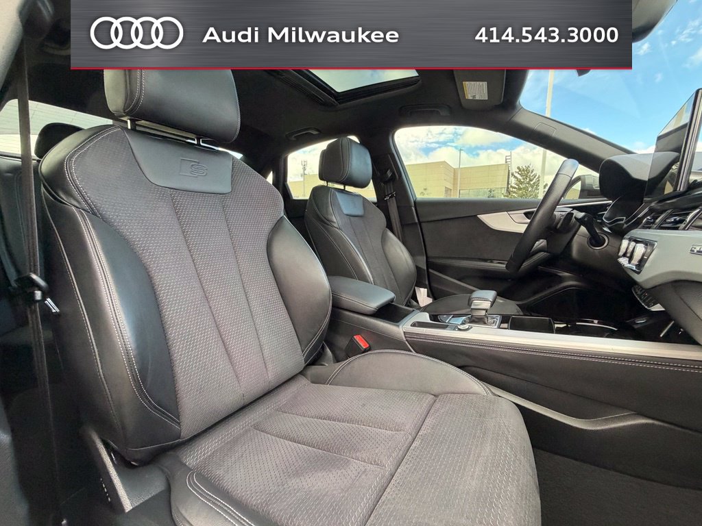 Used 2023 Audi A4 2.0T Premium Plus w/ Premium Plus Package AWD/4WD image 18