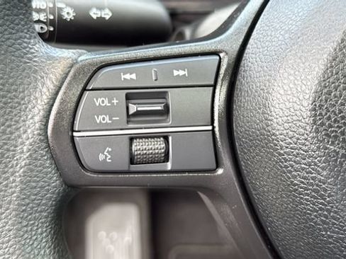 Used 2023 Honda Accord EX image 13