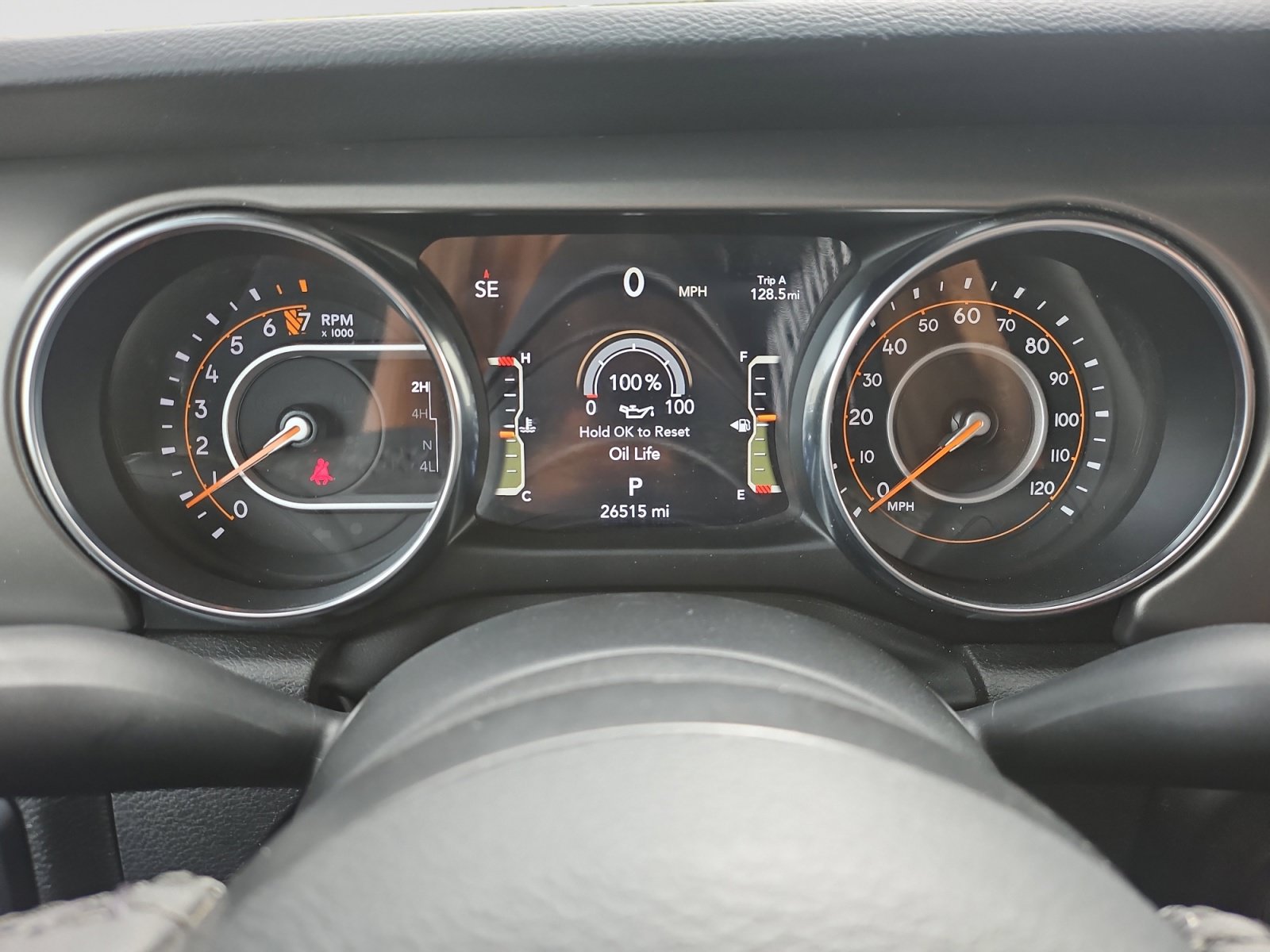Used 2023 Jeep Gladiator Sport AWD/4WD image 28