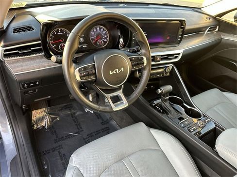 Used 2023 Kia K5 EX image 9