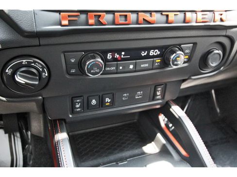 Used 2025 Nissan Frontier PRO-4X w/ Pro Convenience Package AWD/4WD image 26