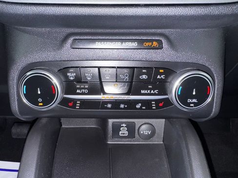 Used 2024 Ford Escape Active AWD/4WD image 36