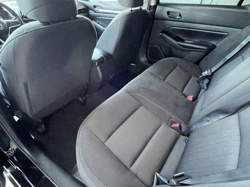 Used 2023 Nissan Altima 2.5 SV FWD image 17