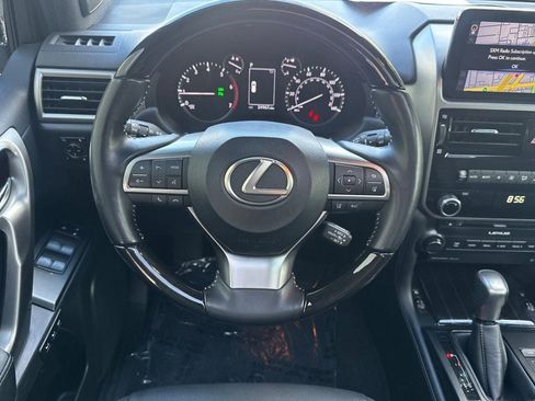 Used 2023 Lexus GX 460 Premium image 28
