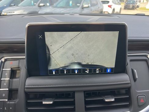 Used 2023 Chevrolet Suburban Z71 w/ Luxury Package image 31