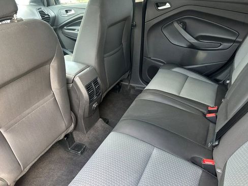 Certified 2018 Ford Escape SE image 14