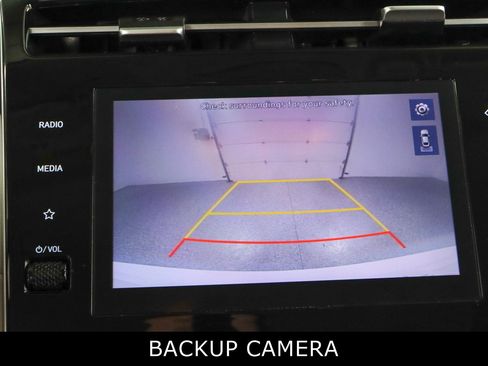 Used 2022 Hyundai Tucson SE w/ Cargo Package FWD image 18