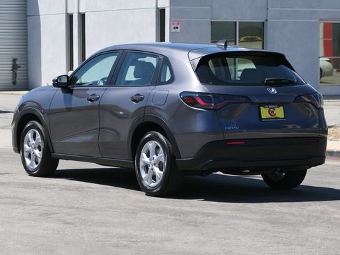 Used 2024 Honda HR-V LX image 5