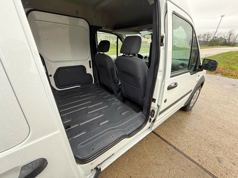 Used 2013 Ford Transit Connect XLT image 36