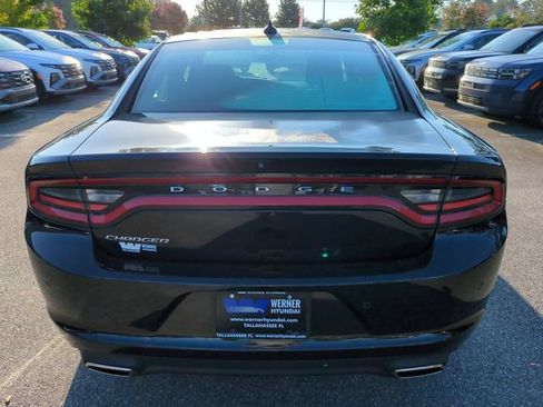 Used 2023 Dodge Charger SXT RWD image 5