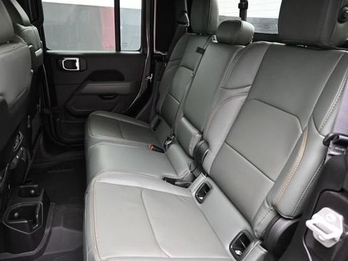 New 2026 Jeep Gladiator Mojave AWD/4WD image 11
