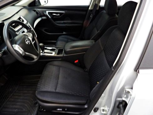 Used 2017 Nissan Altima 2.5 S w/ Power Driver Seat Package FWD image 8