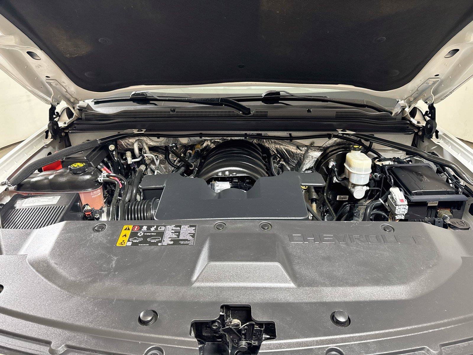 Used 2018 Chevrolet Suburban LT w/ Texas Edition Package RWD image 30