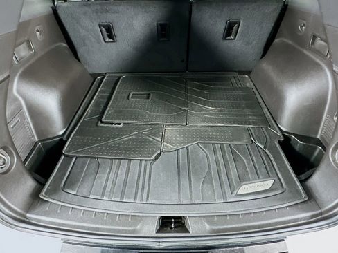 Used 2023 Chevrolet Blazer RS w/ Driver Confidence II Package image 36