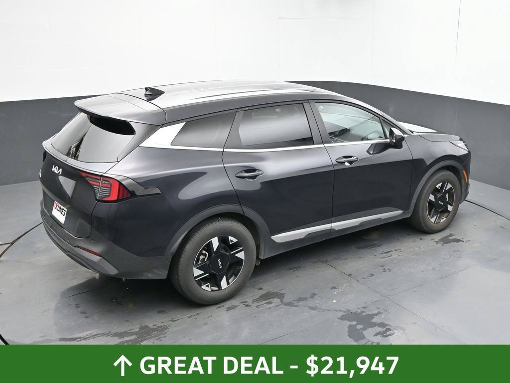 Used 2026 Kia Sportage LX FWD image 15