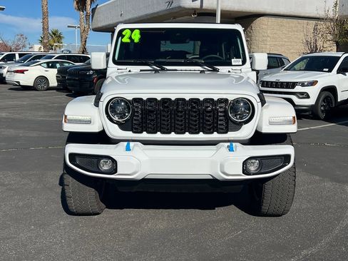 Used 2024 Jeep Wrangler High Altitude image 9