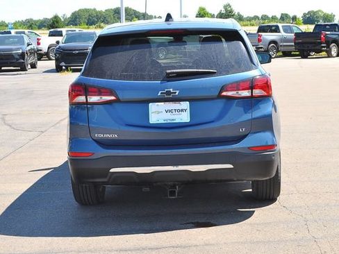 Used 2024 Chevrolet Equinox LT w/ LPO, Floor Liner Package FWD image 4