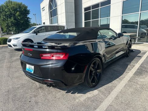 Used 2017 Chevrolet Camaro SS RWD image 3