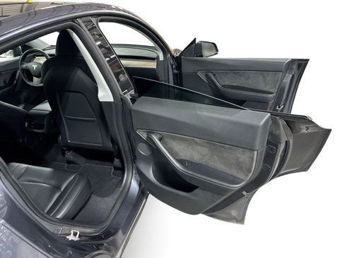 Certified 2021 Tesla Model Y Performance AWD/4WD image 12