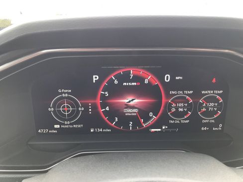 Used 2024 Nissan Z NISMO w/ Floor Mat Package image 32