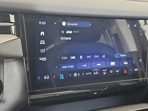 New 2025 Lincoln Navigator L Reserve AWD/4WD image 16