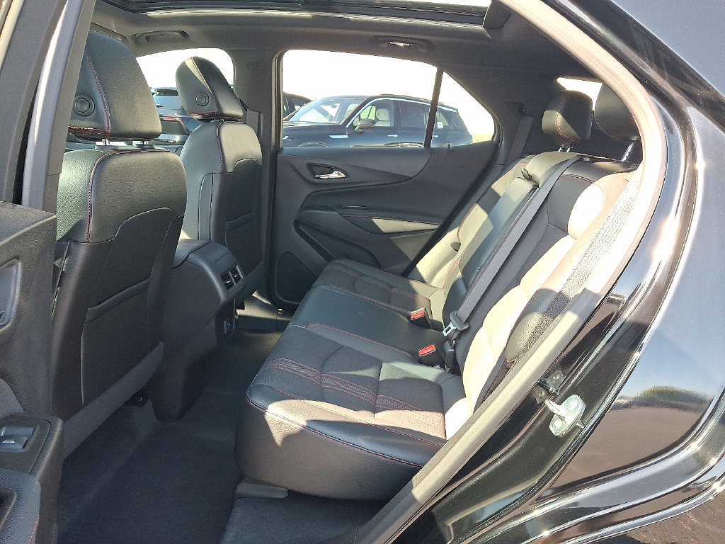 Certified 2024 Chevrolet Equinox RS AWD/4WD image 10