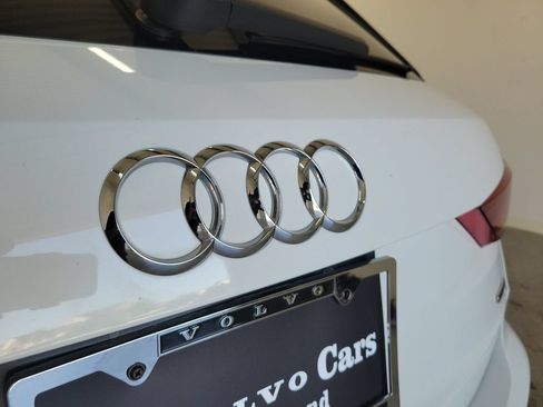 Used 2025 Audi Q3 2.0T Premium AWD/4WD image 10