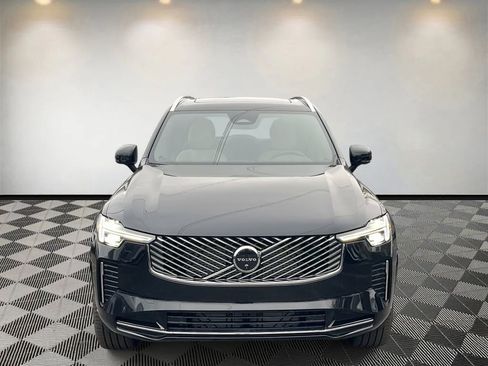 New 2026 Volvo XC90 B6 Plus image 8