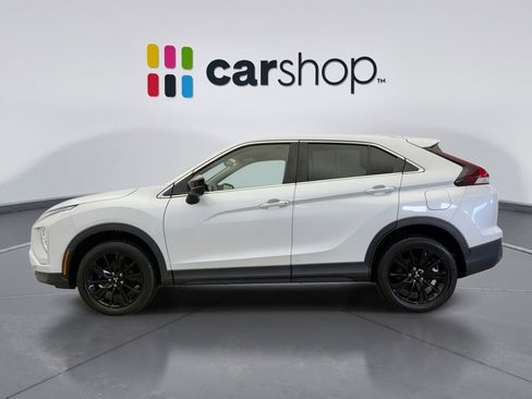Used 2023 Mitsubishi Eclipse Cross LE image 2