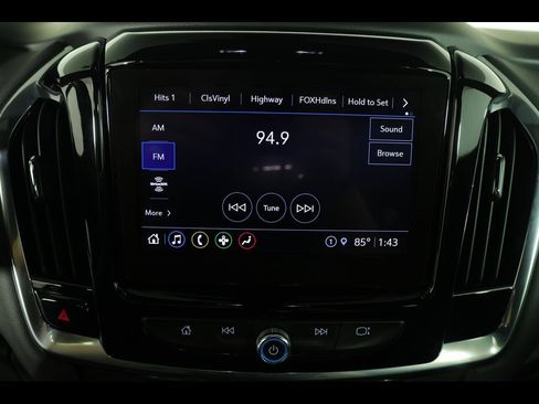 Used 2022 Chevrolet Traverse LT image 26