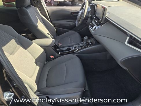 Used 2022 Toyota Corolla LE image 16