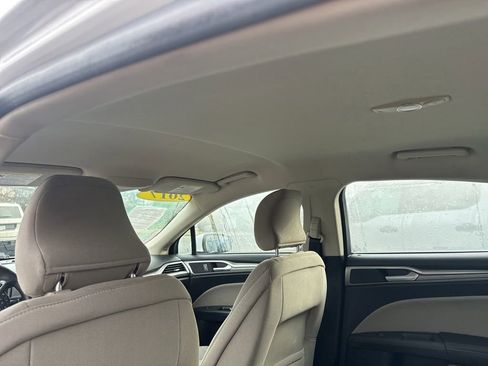 Used 2017 Ford Fusion S image 54