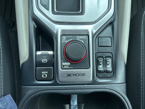 Used 2019 Subaru Forester Premium w/ All-Weather Package AWD/4WD image 12