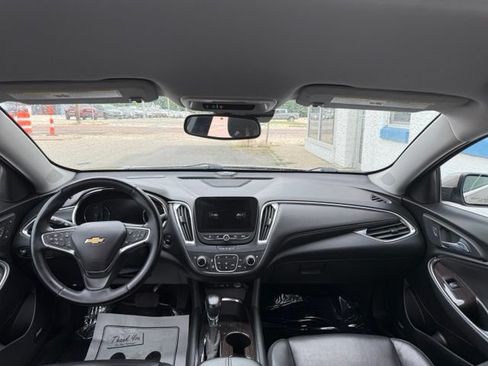 Used 2024 Chevrolet Malibu LT FWD image 20